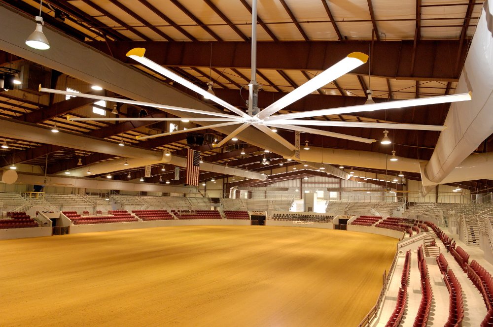 HVLS fan (High Volume Low Speed fan)