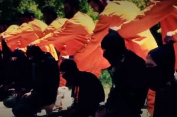 alhamdullilehchilling-video-shows-isis-militants-being-executed