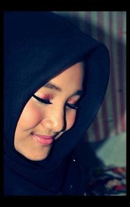 Fatin X Factor Indonesia Dipajang di Situs Resmi Bruno Mars
