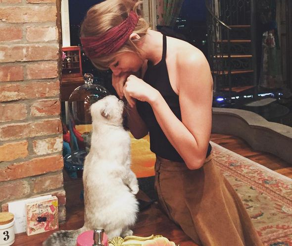 Foto Instagram Yang Paling Banyak "Like" di tahun 2015