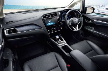 Honda Jazz Shuttle bisa 34KM/Liter lho