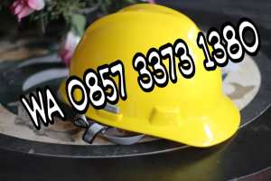 MANFAAT MENGGUNAKAN HELM SAFETY