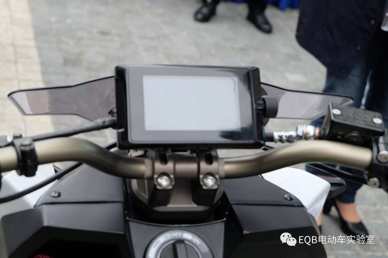 Motor Listrik Buatan China Ternyata Cakep Bener, Sayang Harganya Aja Yang Gila