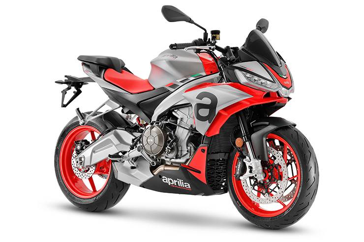 Moge Aprilia Ini Aneh, Motor Fairing Gak, Motor Naked Juga Gak
