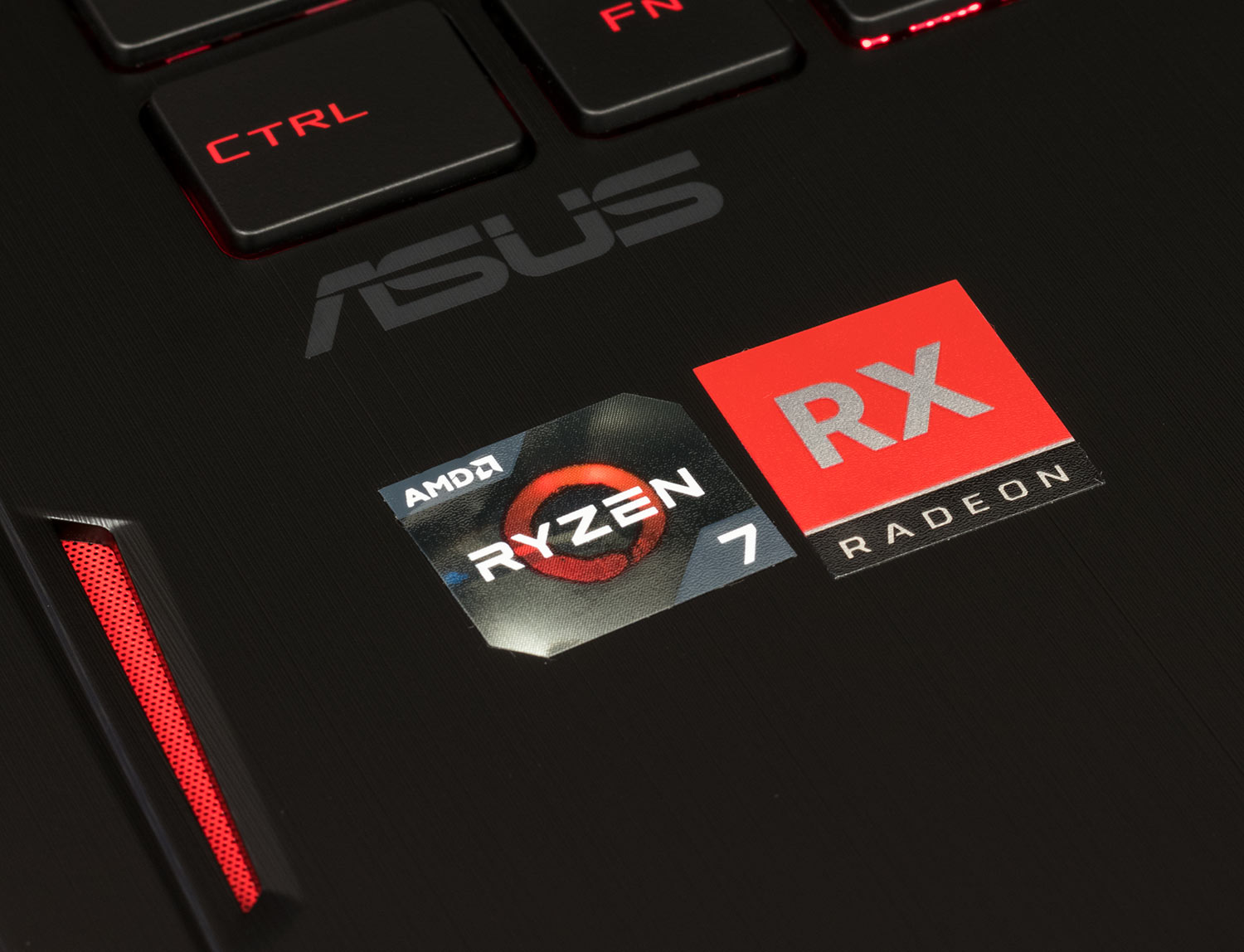 Laptop Gaming 8 Core Pertama di Dunia Udah Siap Buat di Pinang Nih Gan!