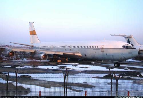 Boeing 707 TNI AU