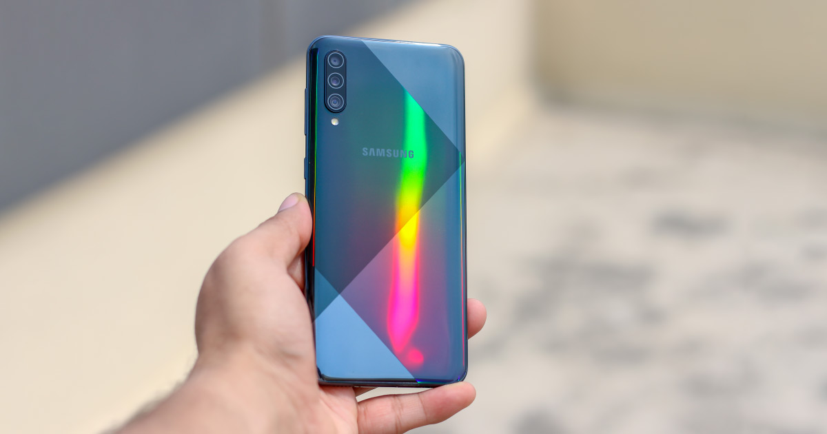 Ini Dia Gan, 4 Smartphone MidRange (3 - 6 Juta) Paling Recommended Sepanjang 2019