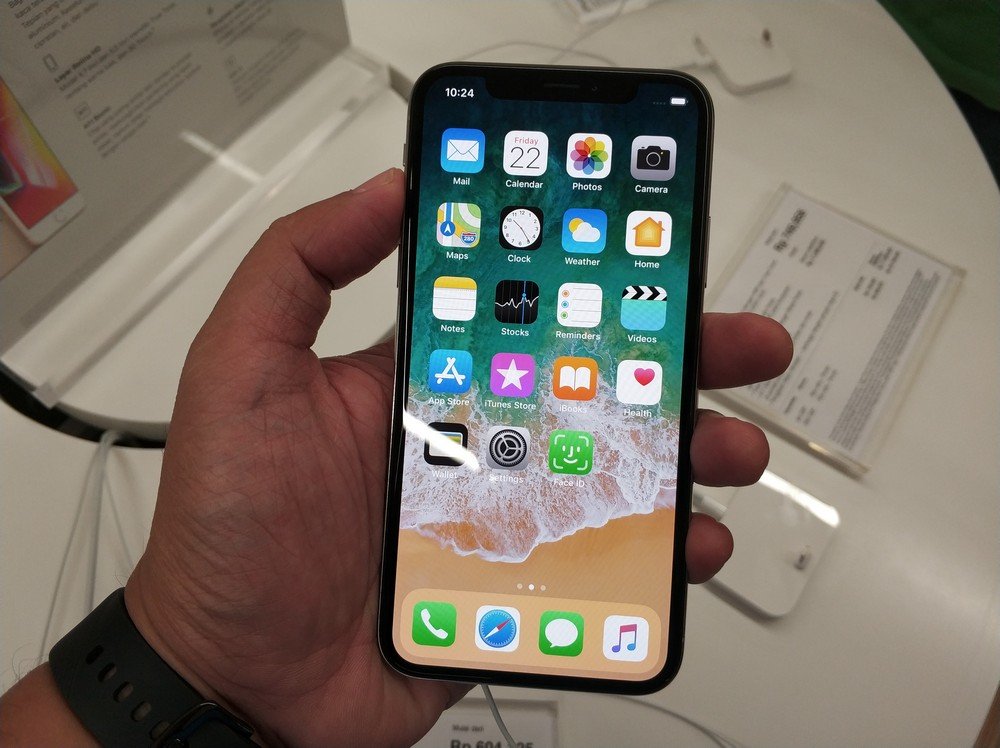 &#91;Hands-On&#93; Kesan Pertama Mencoba Langsung iPhone X,iPhone tanpa tombol home