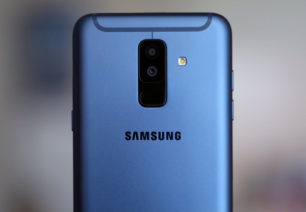 &#91; Review &#93; Samsung Galaxy A6+: Layar Memuaskan, Kamera Oke di Kelasnya