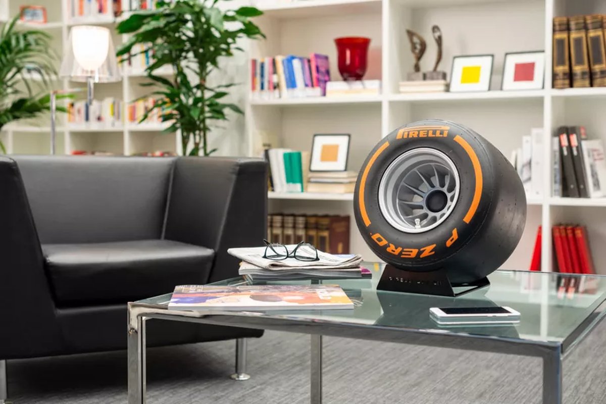 Pirelli P Zero Sound: Speaker Bluetooth Bergaya Ban Mobil Balap Formula 1