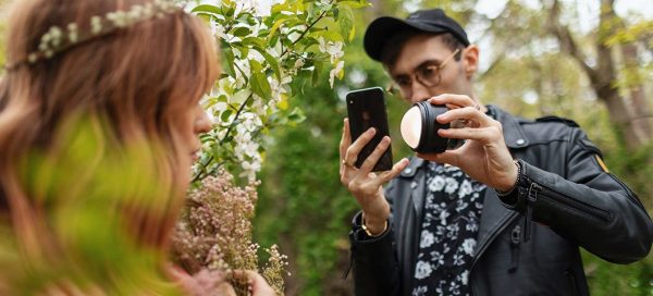 Profoto C1 dan C1 Plus: Solusi Pencahayaan Kelas Studio Untuk Smartphone