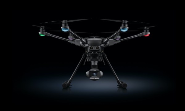 yuneec-typhoon-h3-drone-pertama-dengan-kamera-dari-leica