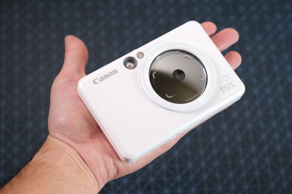Review Canon iNSPIC &#91;S&#93;: Kamera Instan Trendi yang Bisa Jadi Printer Portabel
