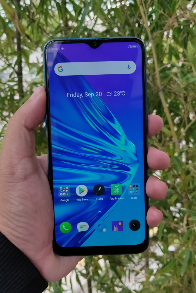 Review realme 5: Smartphone Terjangkau dengan AI Quad Camera dan Snapdragon 665 AIE