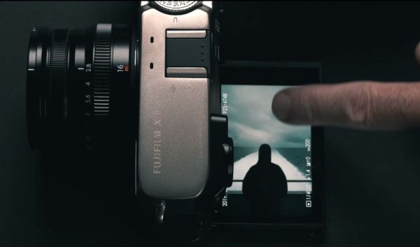 Fujifilm X-Pro3: Mirrorless Pertama dengan Layar Ganda dan 2 Efek Simulasi Film Baru