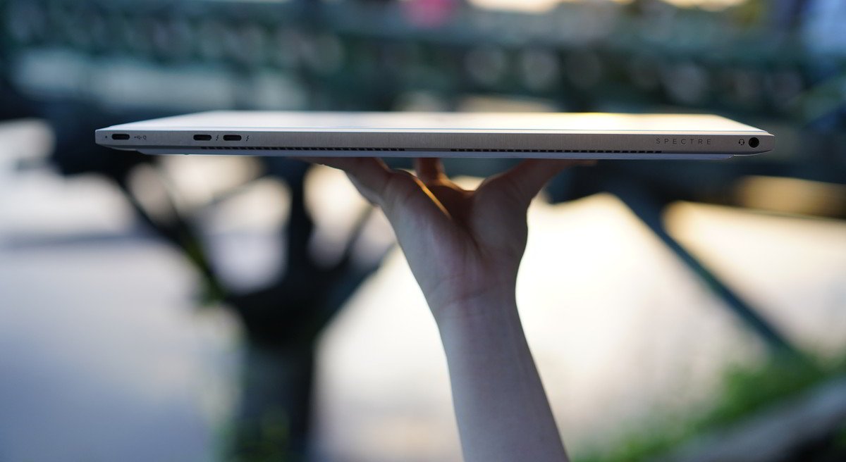 Review HP Spectre 13 (2018): Laptop 13 Inci Paling Tipis di Dunia untuk Tahun 2018