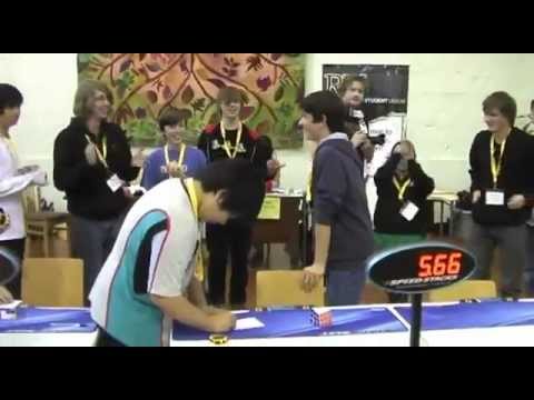 Kira-kira agan2 mampu gak mecahin rekor dunia yang ini?