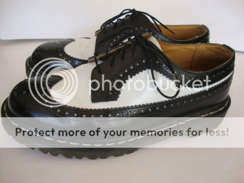 Dr. Martens 3989 Brogue Wing Tip Duo Tone Black &amp; White MADE IN ENGLAND