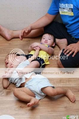 &#91;PIC&#93; Foto Kenapa Cowo Ngk Cocok Menjadi Baby Sitter
