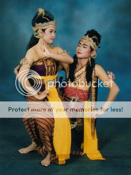 Inilah Budaya & Tradisi di Indonesia yang Romantis Punya 
