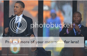 Gilaaa !!! Interepreter Palsu di Sambutan Obama di Memorial Nelson Mandela !!!