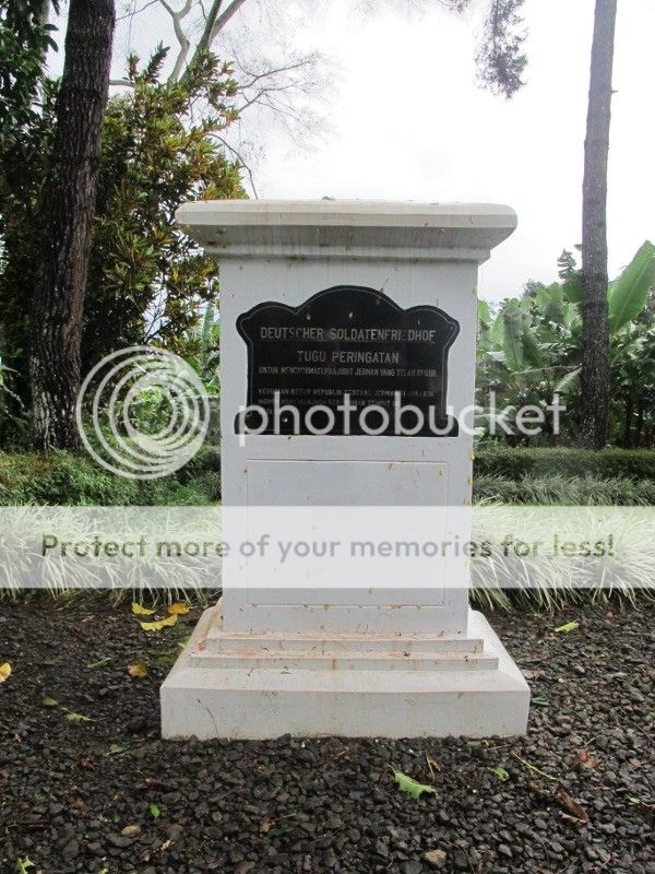 Situs Makam Nazi di Bogor