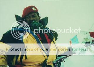 Orang Indonesia Pertama Yang Mencapai Puncak Everest