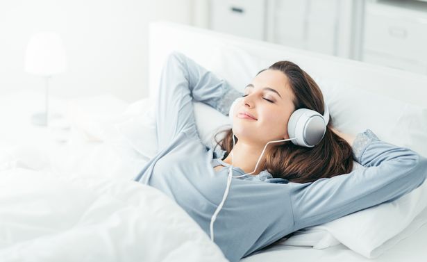 6 Tips Tidur Puas saat Liburan