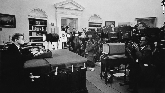 (30 Aug 1963)Hotline established between Washington and Moscow