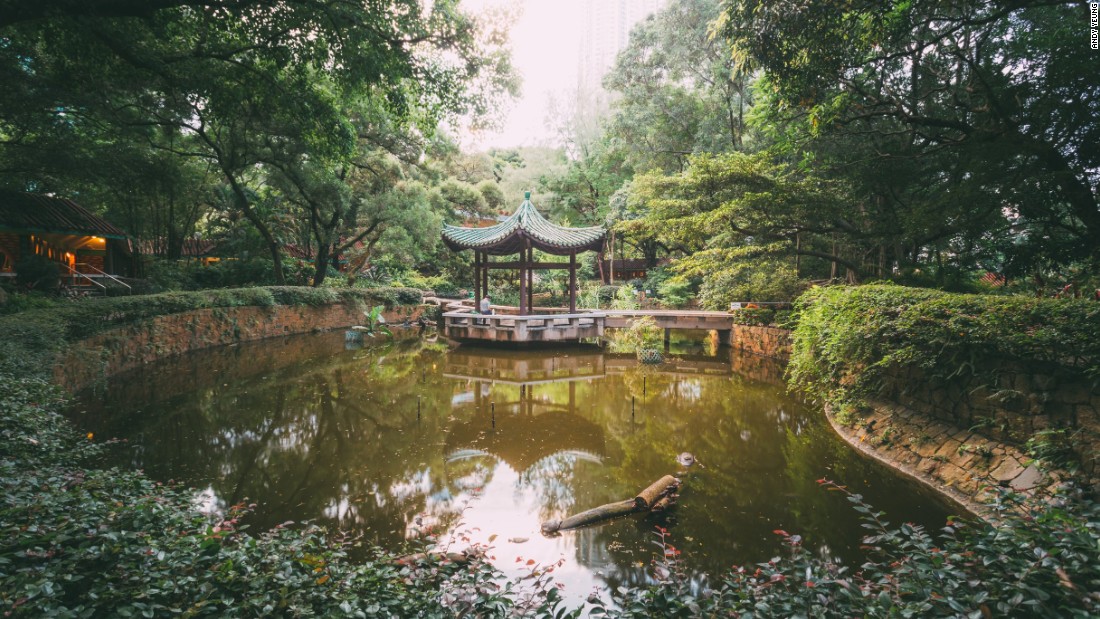 Inilah tempat - tempat seru yg wajib di kunjungi ketika ke Hong Kong