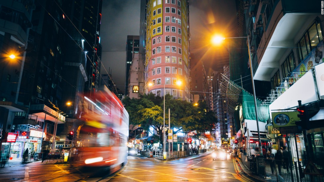 Inilah tempat - tempat seru yg wajib di kunjungi ketika ke Hong Kong