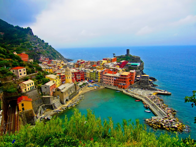 Desa-desa Tepi Pantai Cinque Terre yang Bangkit Kembali Setelah Bencana