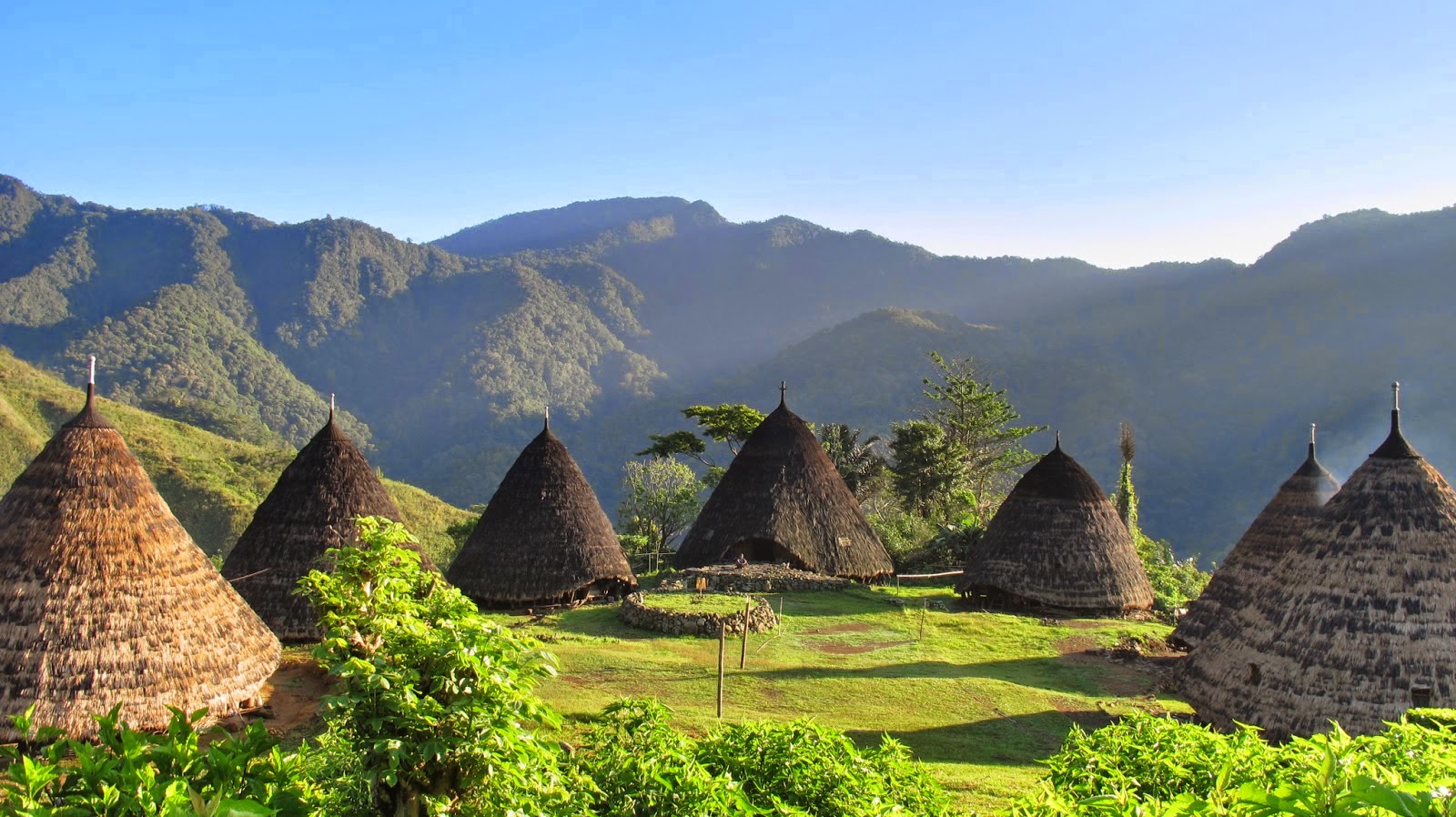 Desa desa Unik ini Hanya Dapat Ditemukan di Indonesia lho gan