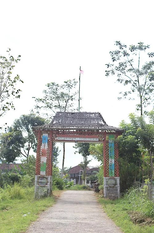 Main Yuk ke Wihara Buddhametta, Temanggung
