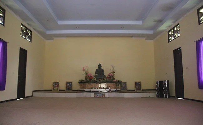 Main Yuk ke Wihara Buddhametta, Temanggung