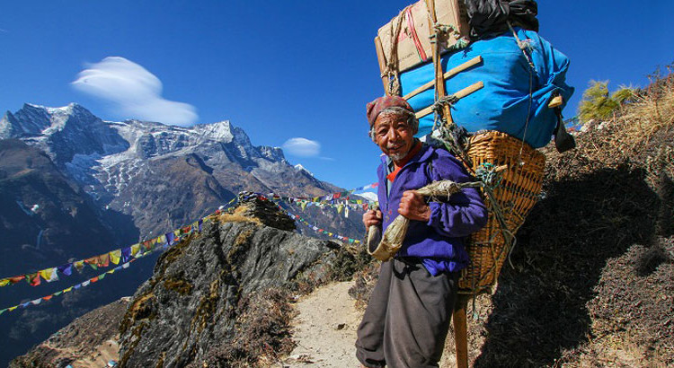 Suku Sherpa, Manusia Super Pemandu Gunung Everest