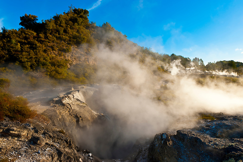 Suka Menyendiri? Mungkin 5 Destinasi Ini Cocok Buat Kamu!