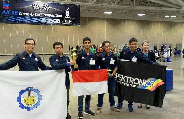 Tim Spektronics langsung juara