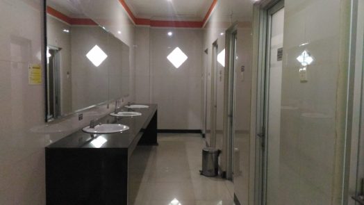 Ketika WC Murid Tak Sebersih WC Guru