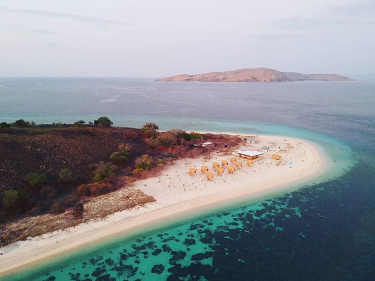5 Pulau di Labuan Bajo yang Mempesona Untuk Dikunjungi