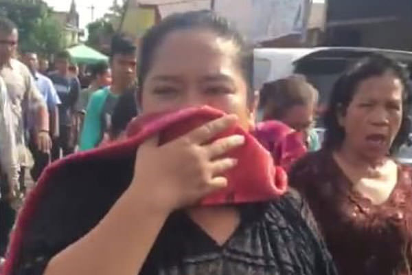 Demi Uang Olop-olop Hula-hula, 4 Wanita Dipermalukan