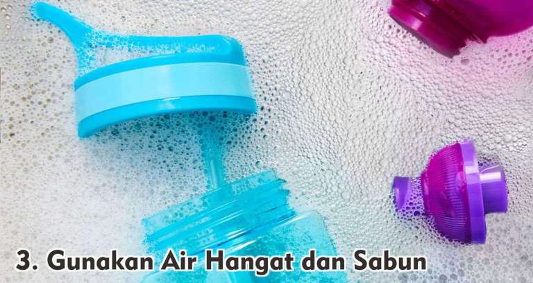  5 Cara Mudah Bersihkan Tumbler Dari Noda dan Bau !