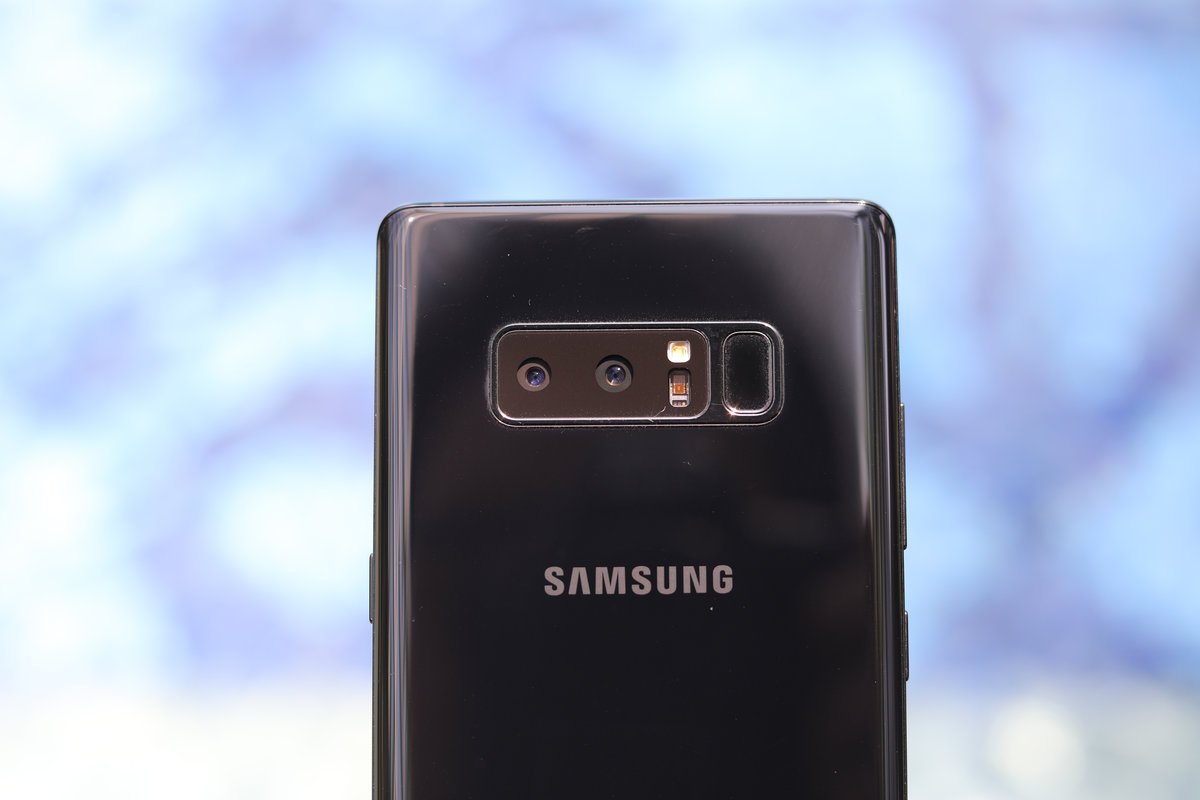 Kesan Pertama Melihat Langsung Samsung Galaxy Note 8