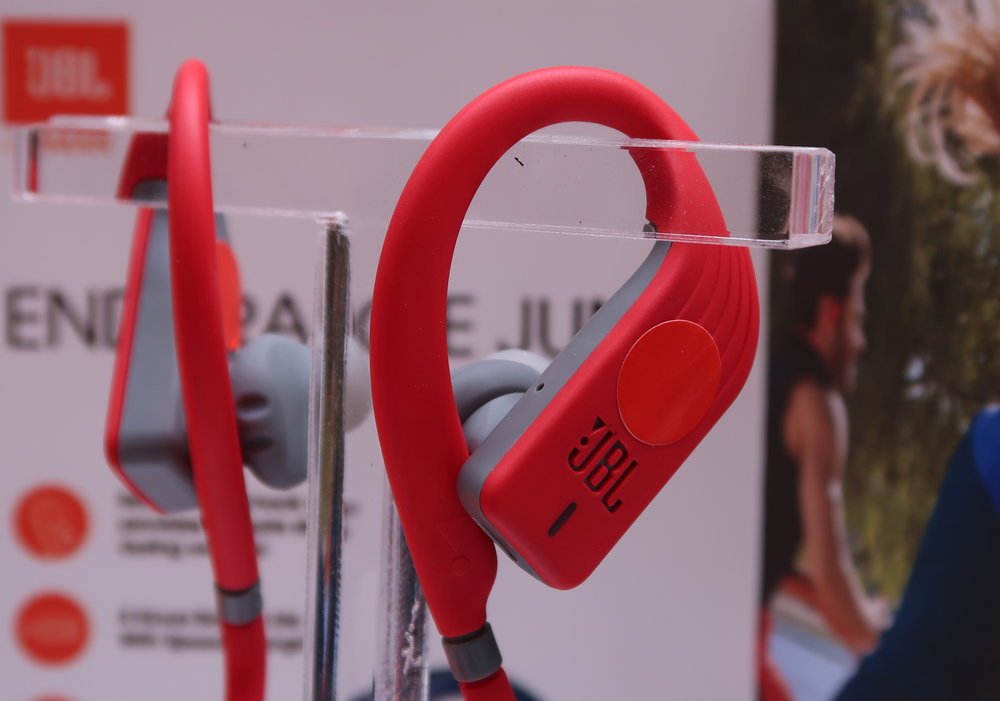 JBL Luncurkan Lini Sport Headphone Seri Endurance Terbaru di Indonesia