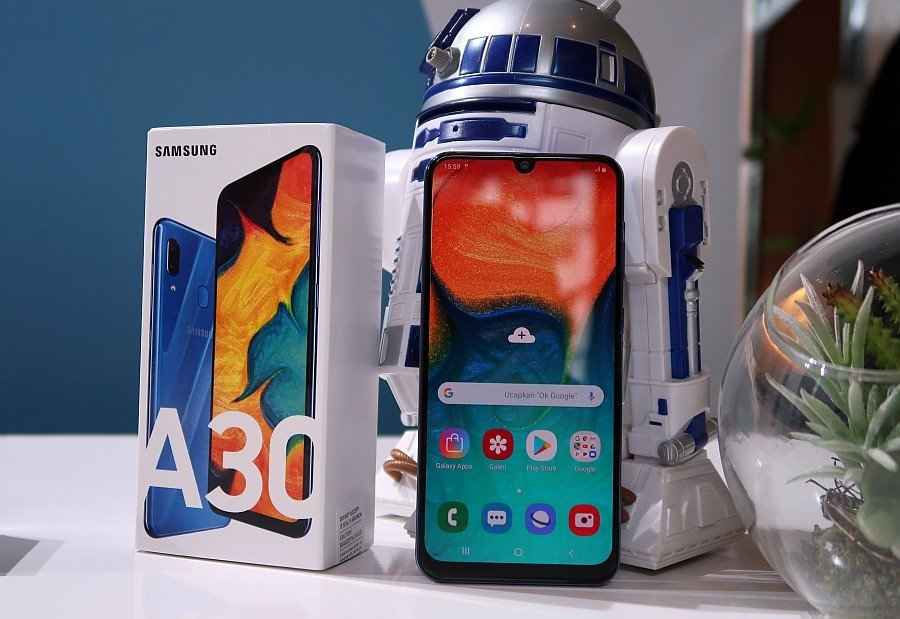 Review Samsung Galaxy A30: Smartphone 3 Jutaan dengan Desain Menawan dan Super AMOLED