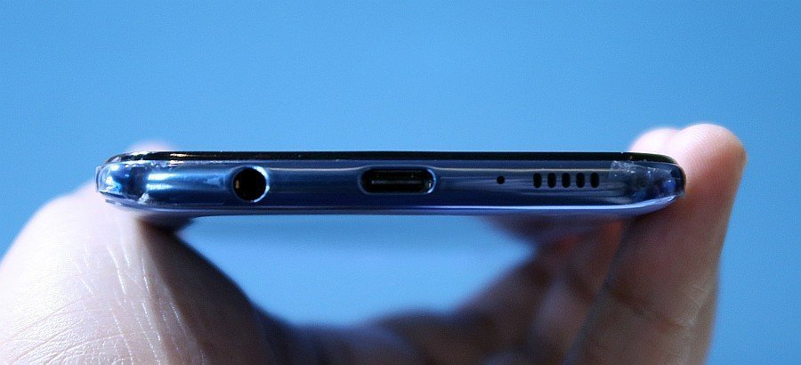 Review Samsung Galaxy A30: Smartphone 3 Jutaan dengan Desain Menawan dan Super AMOLED