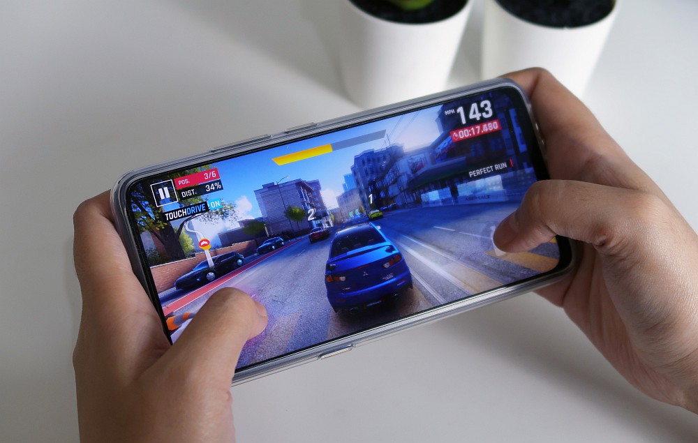 Berbagai Genre Mobile Games Yang Bisa Dimainkan Dengan Enak Dengan Vivo Z1 Pro