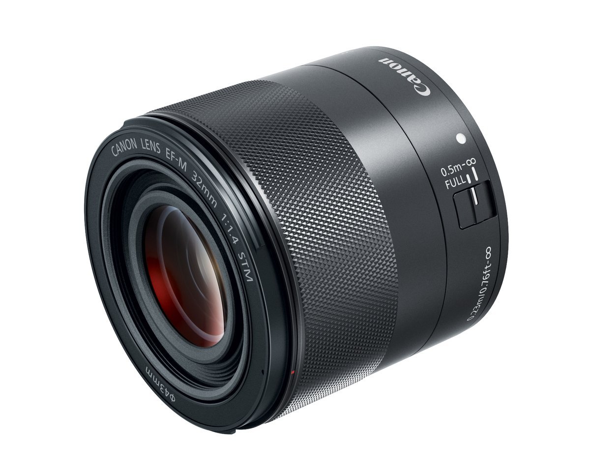 canon-ef-m-32mm-f-14-stm-lensa-canon-ef-m-pertama-dengan-diafragma-f-14