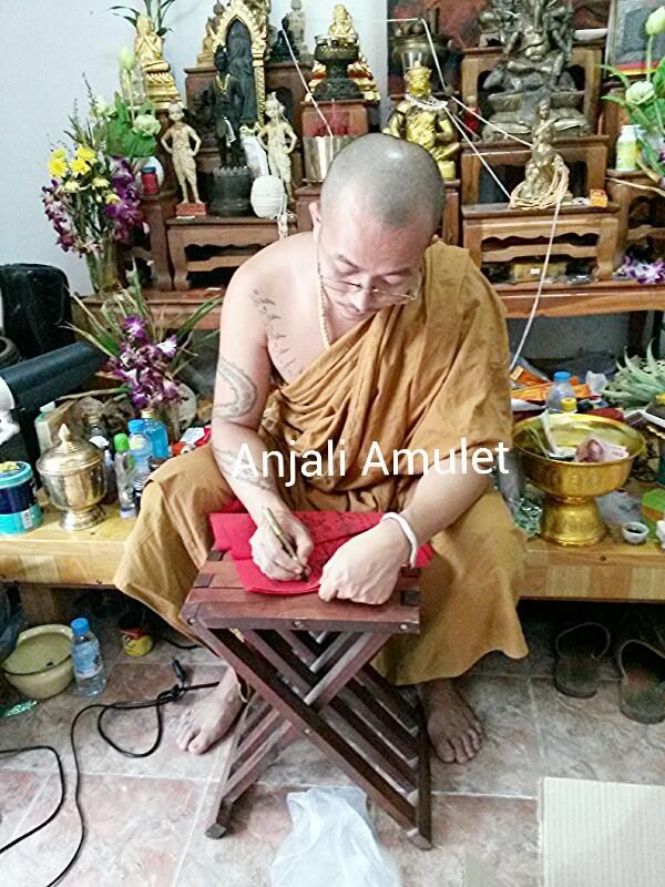kumpulan-testimonial-thailand-amulet