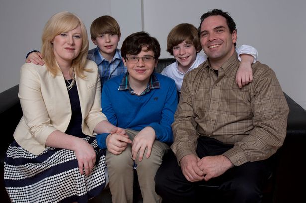 Diakah Sang Penerus Stephen Hawking?